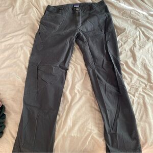 🛑SOLD🛑Men’s Patagonia Grey Cotton Pants Size 35x31 Cotton Multiple Pockets